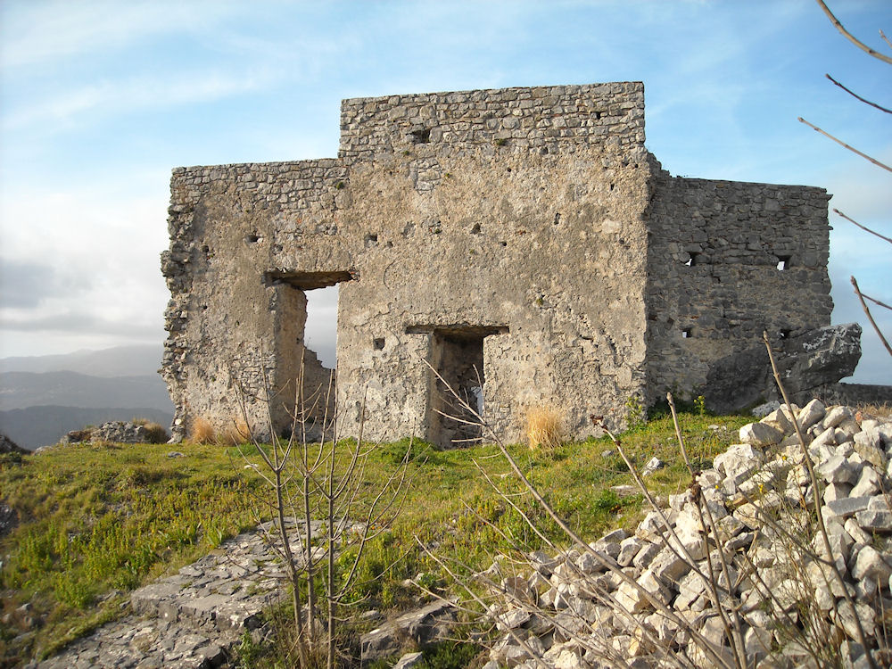 Necropolis of Roccagloriosa
